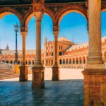 Experiencia Urbana: Tapas y Monumentos (1/2 Día en Sevilla)